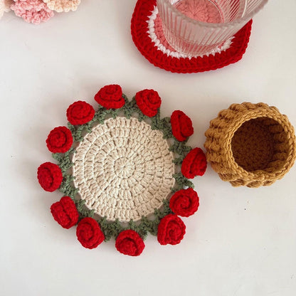 🌹 Cupcake en Coton Tissé avec Bouquet de Roses – Idée Cadeau Créative et Décorative