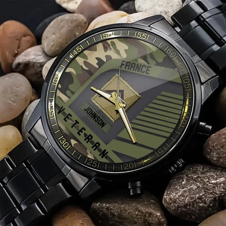 Montre personnalisée avec grade de vétéran français en camouflage et nom personnalisé