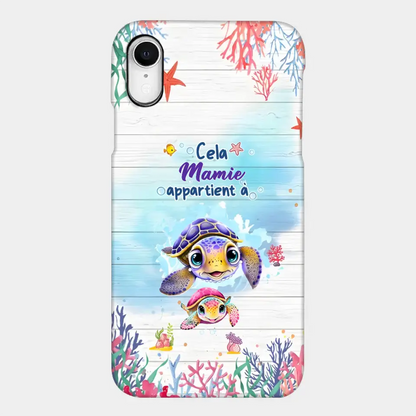 Cette Mamie appartient à  - Coque de téléphone personnalisée avec des adorables tortues de mer