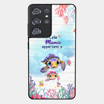 Cette Mamie appartient à  - Coque de téléphone personnalisée avec des adorables tortues de mer