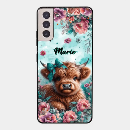 Coque de téléphone personnalisée avec un bébé vache Highland