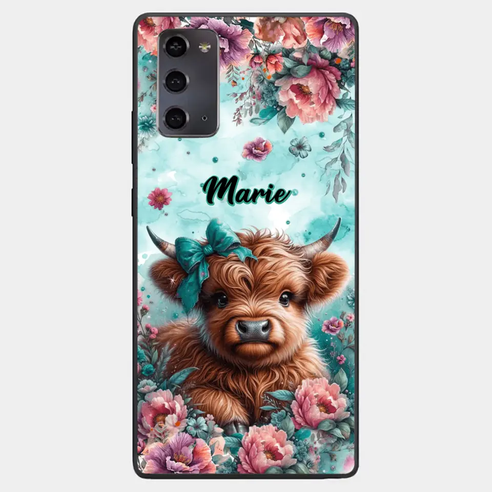 Coque de téléphone personnalisée avec un bébé vache Highland