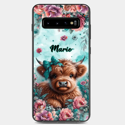 Coque de téléphone personnalisée avec un bébé vache Highland