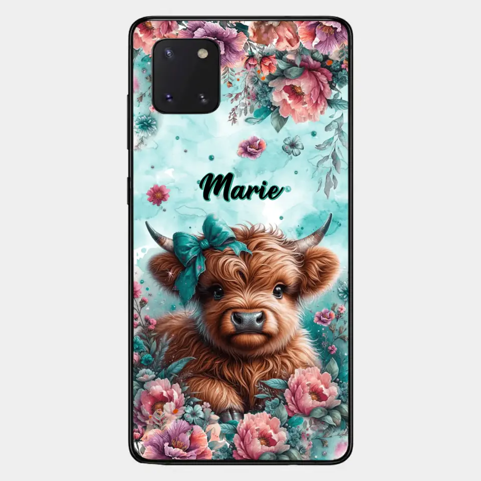 Coque de téléphone personnalisée avec un bébé vache Highland