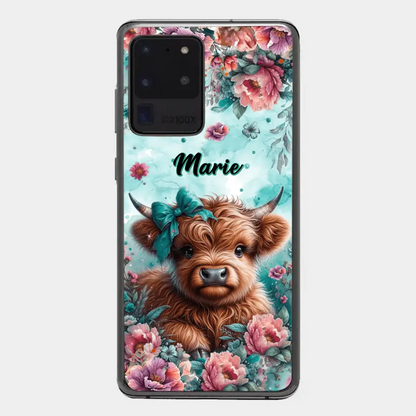 Coque de téléphone personnalisée avec un bébé vache Highland
