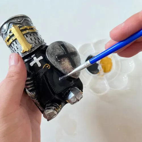 Statuette en Résine d'un Garde-Chasse Miniature Nordique et Médiévale – Décoration de Salon de Style Classique – Ouvrage d'Art pour la Décoration Intérieure, le Bureau, le Bar ou les Ornements sur le Bureau