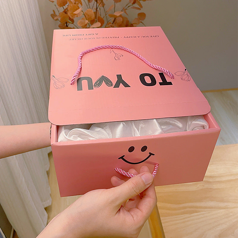 Mug en Céramique avec Motif de Tulipe en Relief – Cadeau Élégant pour Filles, Amis et Parents