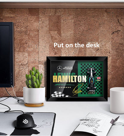 🏎️F1 W15 Car Model with Frame