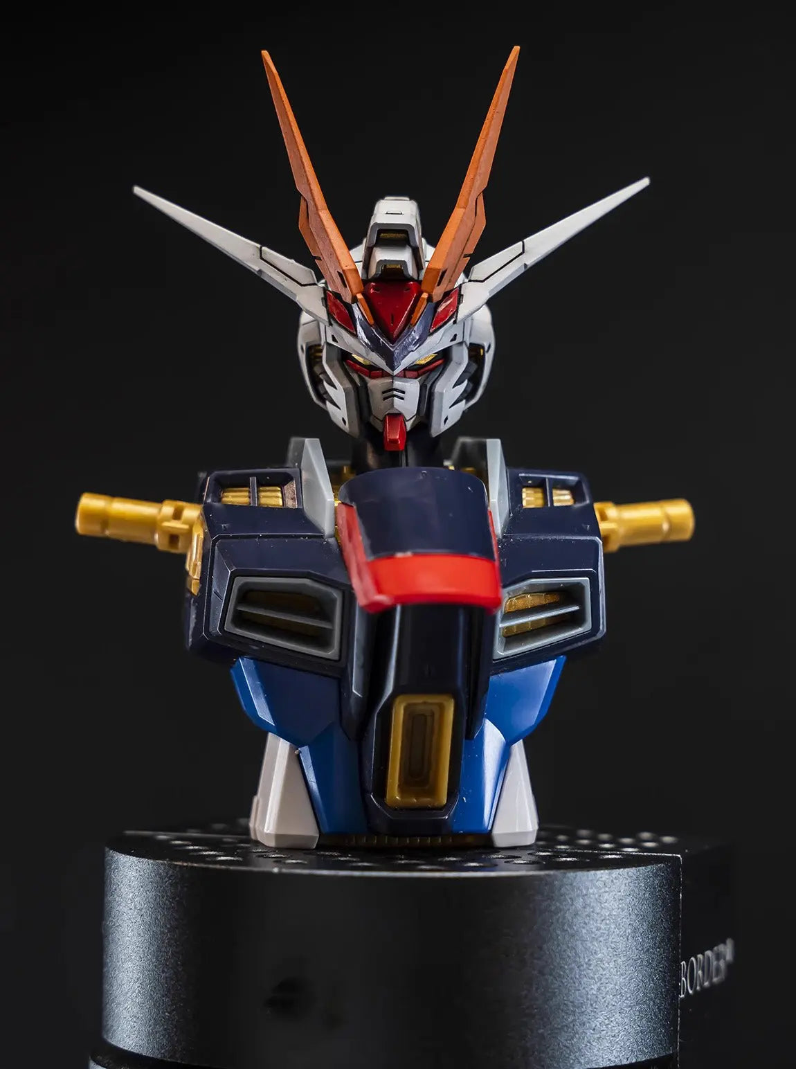 TORNADO MG/MGEX Strike Freedom Gundam Head GK Kit